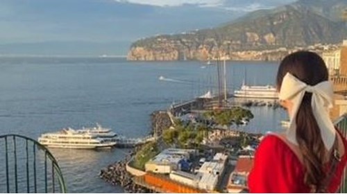 Enjoying Sorrento's Views
