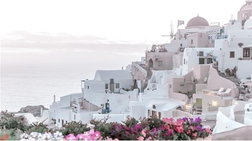 Greece Travel Advisor for Romantic Couples Trips