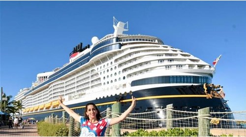 Cruise & Memorable Vacation Specialist