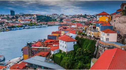 Portugal Tavel agent specialist 