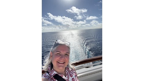 Come sail away!