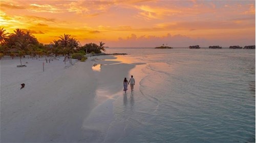 Honeymoon & Romance Travel Specialist
