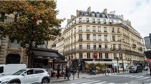 Paris Travel Agent Specialist
