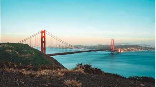 Travel Agent Specializing in California Adventures
