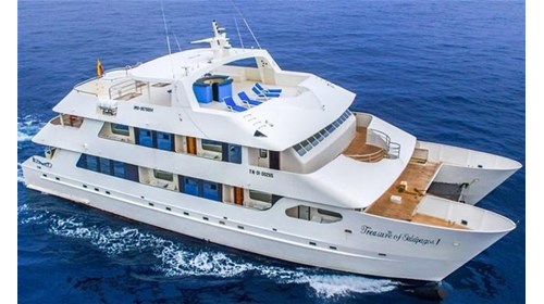 Avalon Treasure of Galapagos - R5 Travel