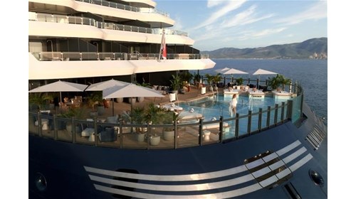 Ritz Carlton Yacht Specialist
