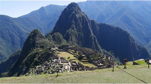 Machu Picchu Travel Agent Professional