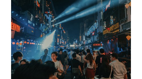 Entertainment & Production Travel Expert