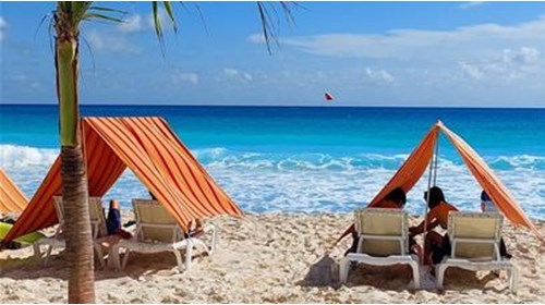 Cancun Travel Agent Professional