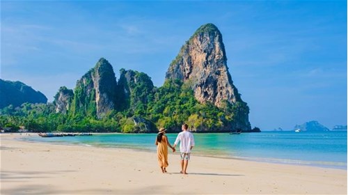 Honeymoons - Where The Journey Begins