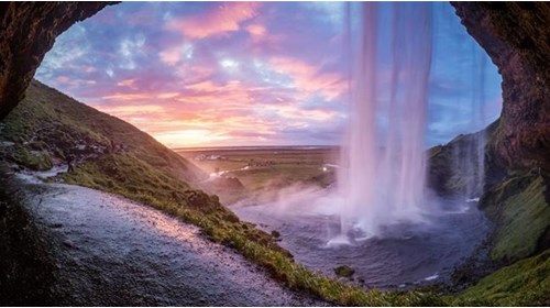 Iceland Travel Agent Professional 
