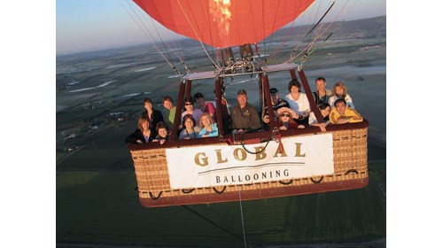 Ballooning Over the Yarra River Valley