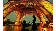 Best romantic place is the Eiffel tower
