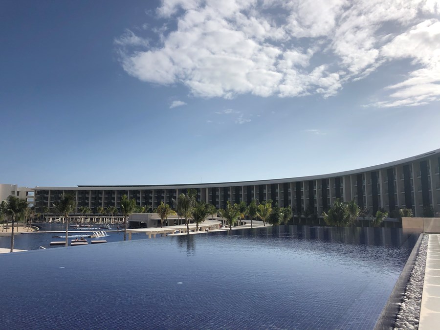 Barcelo Grand Resort Pool