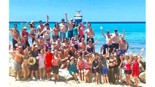 The 40th birthday adventure crew in the Carribean 