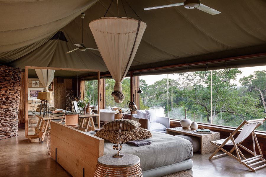 Gorgeous tented lodge. 