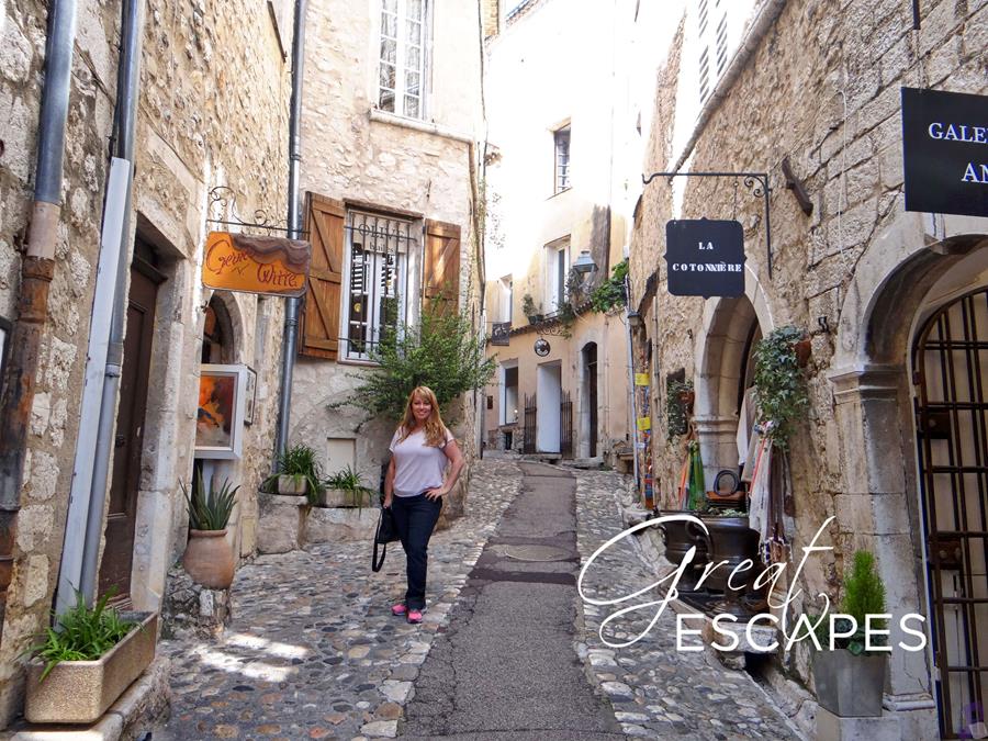 Lisa of Great Escapes in the South of France