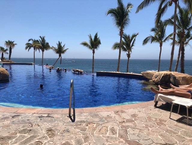 Lovely little place in Cabo