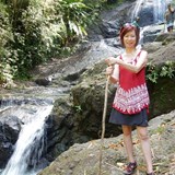 Hike to the waterfall