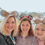 Friend group Disney trips are so much fun!