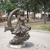 Samantha Stevens Statue