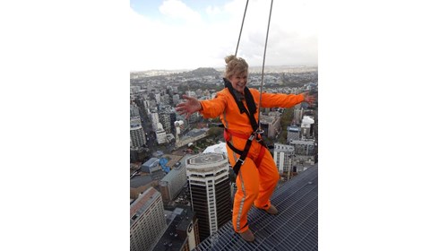  Exhilarating Auckland Skywalk experience