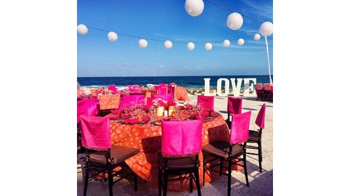 Hard Rock Resorts cater to wedding couples