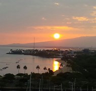 Waikiki Sunset by Kittie Travel