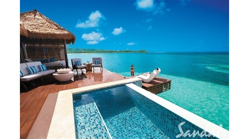 * Overwater Bungalows Sandals Royal Caribbean *