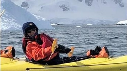 Heavenly, A brave soul kayaking in Antarctica 2021