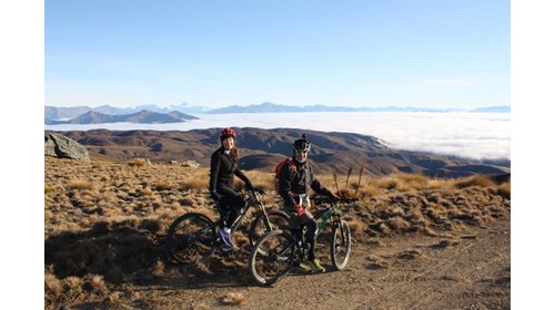 Sunrise mountain biking in Wanaka