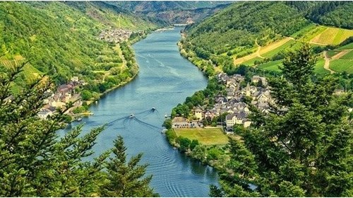 When Europe, River and Wine all come together!